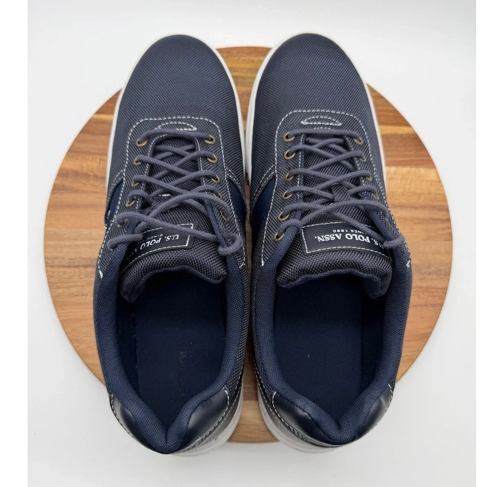 US Polo Assn Helm Men's‎ 13M Navy Blue Textile Low Top Sneakers  0858